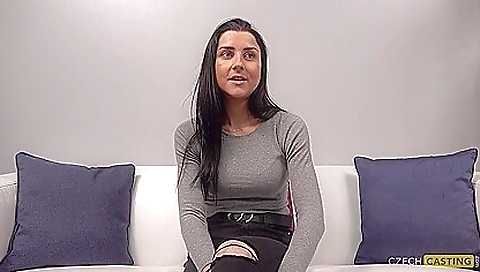 Sexy brunette cum shot in amateur big tits casting