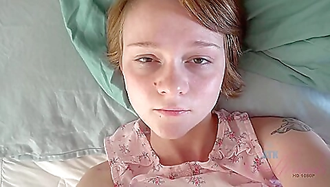 Busty brunette teen milf gives a deepthroating blowjob