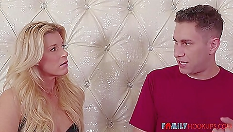 Blonde milf gets banged by her stepson in hd sex scene