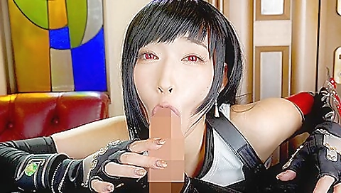 Japanese hottie shows her body doing porn in vr porn show